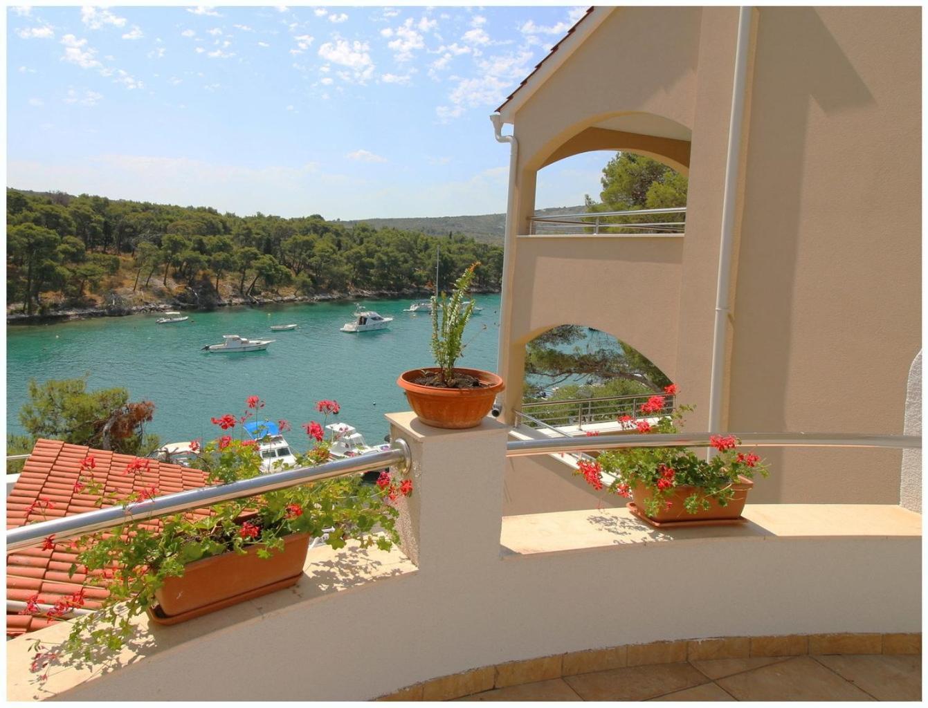 Apartments Elvi - Amazing Position & Parking Primošten Εξωτερικό φωτογραφία
