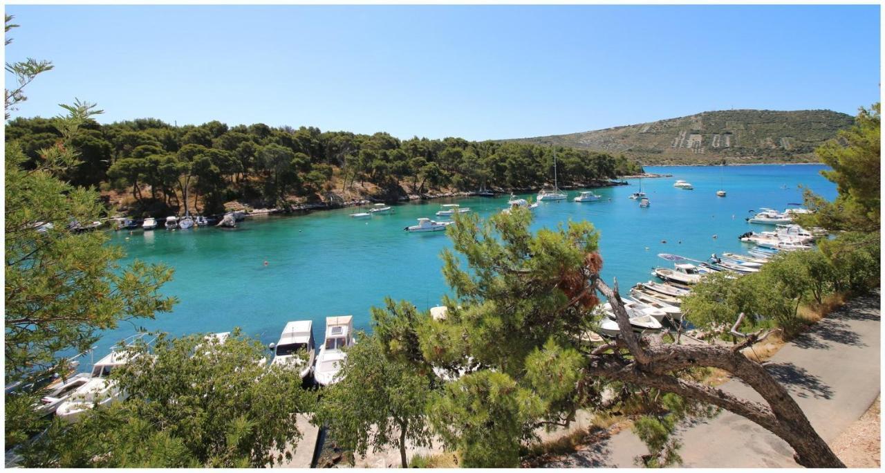 Apartments Elvi - Amazing Position & Parking Primošten Εξωτερικό φωτογραφία